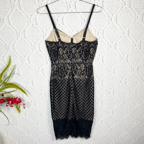 LULU'S | "Heartfelt Thoughts" Black Lace Sleeveless Bodycon Midi Dress - Picture 6 of 12
